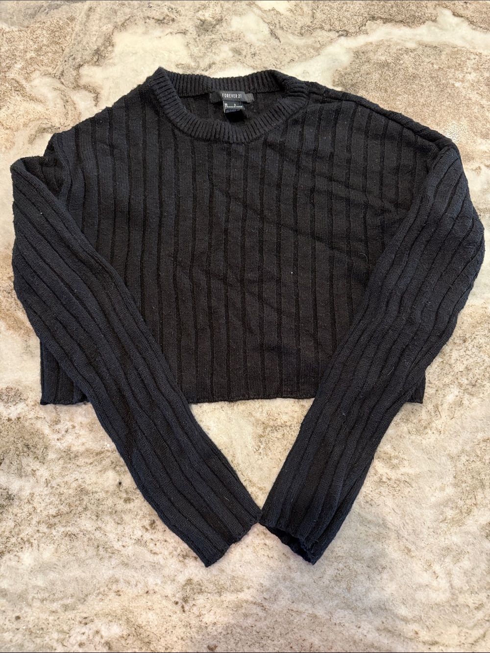 Forever 21 Black Ribbed Crewneck Cropped Sweater